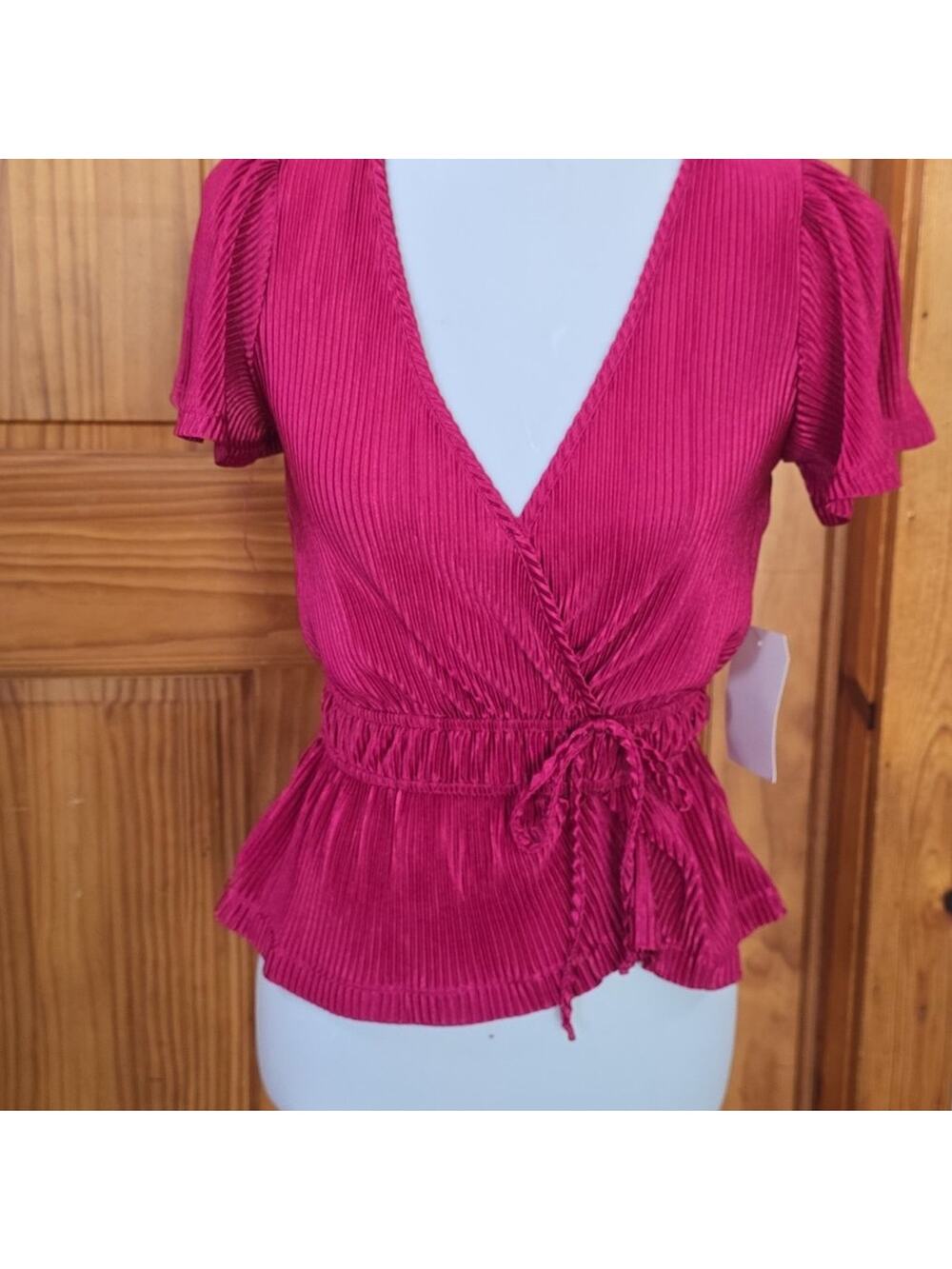 London Rose Hot Pink Rived Small Shirt